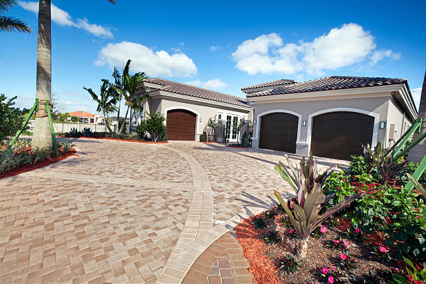 Best Driveway Pavers Near Me  in Robbins, IL